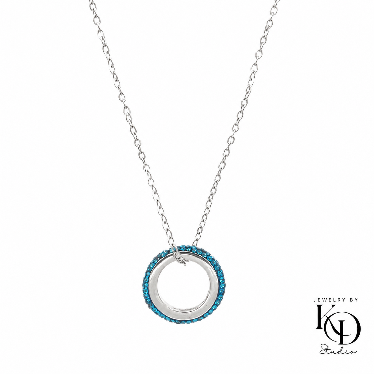 Rich Auntie Eternity Pendant Necklace | 18KGP