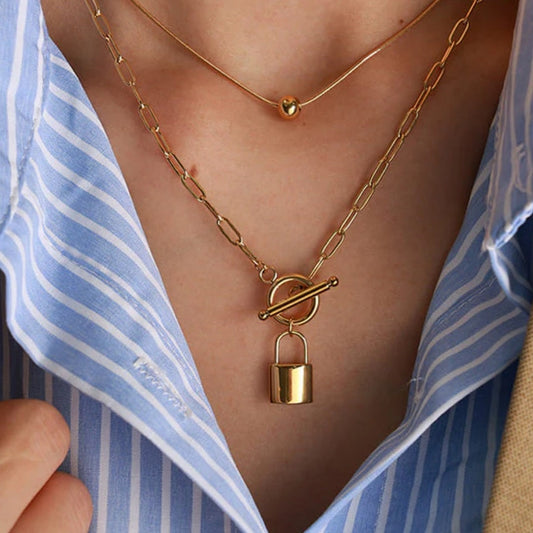 Chic Gold Locket Necklace