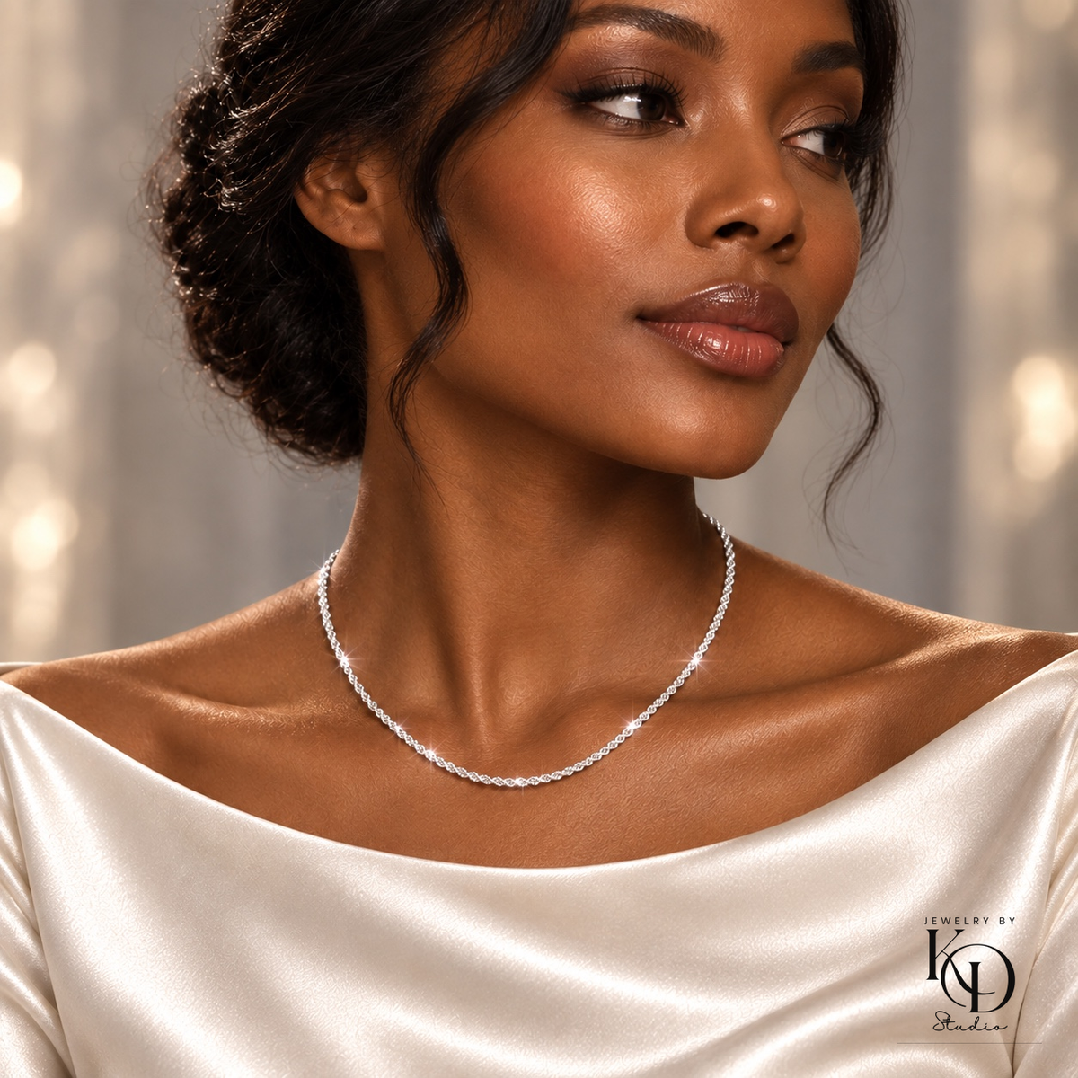 Shimmer & Sparkle Twisted Necklace | Gold Plated