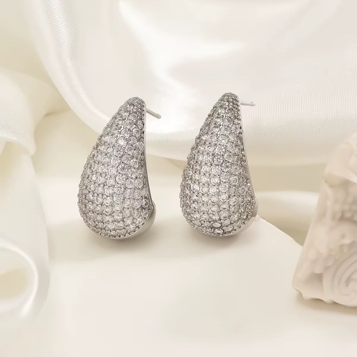 Rich Auntie Drip Earrings | 18 KGP