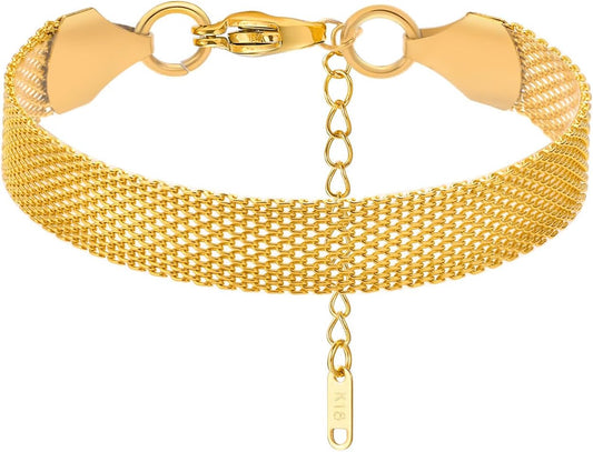 Elegant Gold Mesh Bracelet